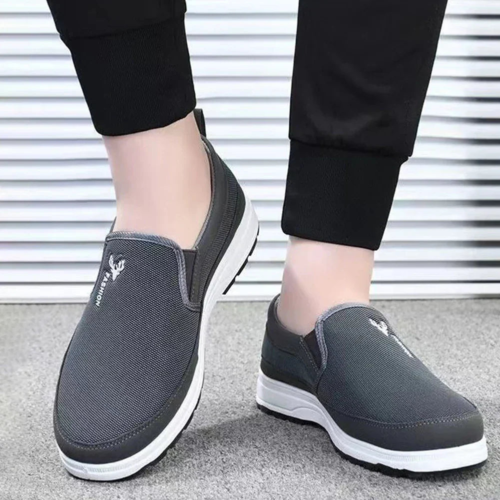 Casual orthopaedic shoes
